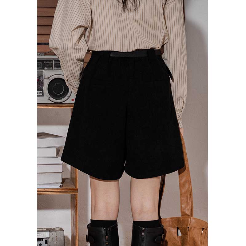 Retro Solid Color Corduroy Elastic High-waisted A-line Wide-leg Shorts