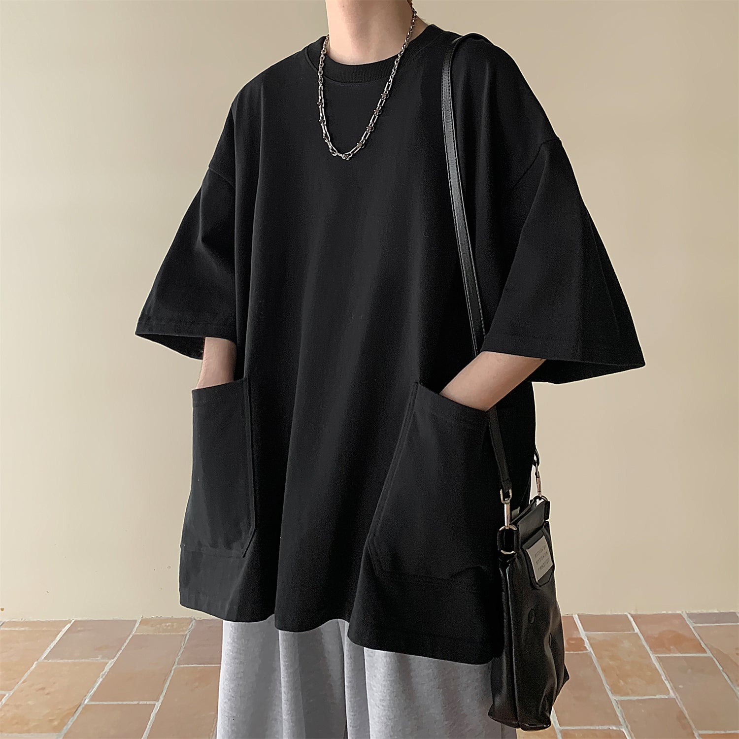 Vintage Slit Pocket Short-sleeved T-shirt