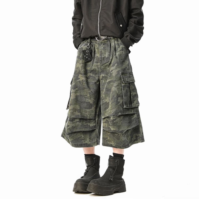 American Camouflage Multi-pocket Loose Cropped Shorts