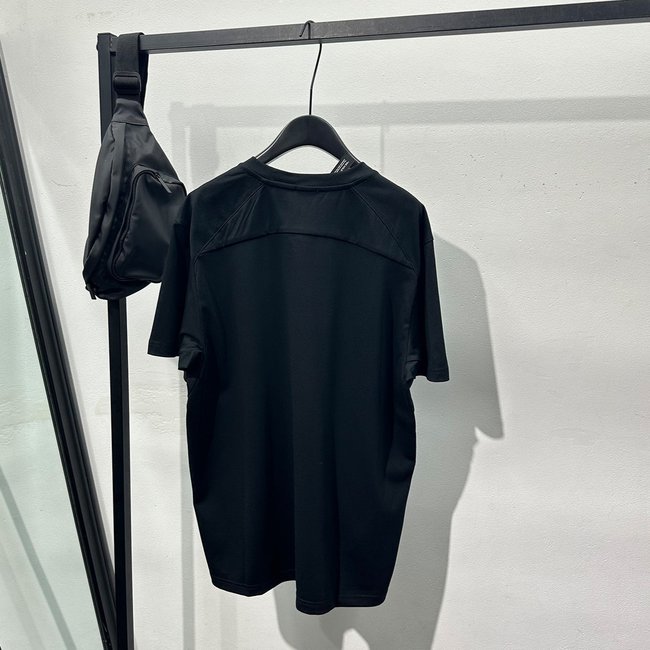 Asymmetric Zippered Loose Casual T-shirt