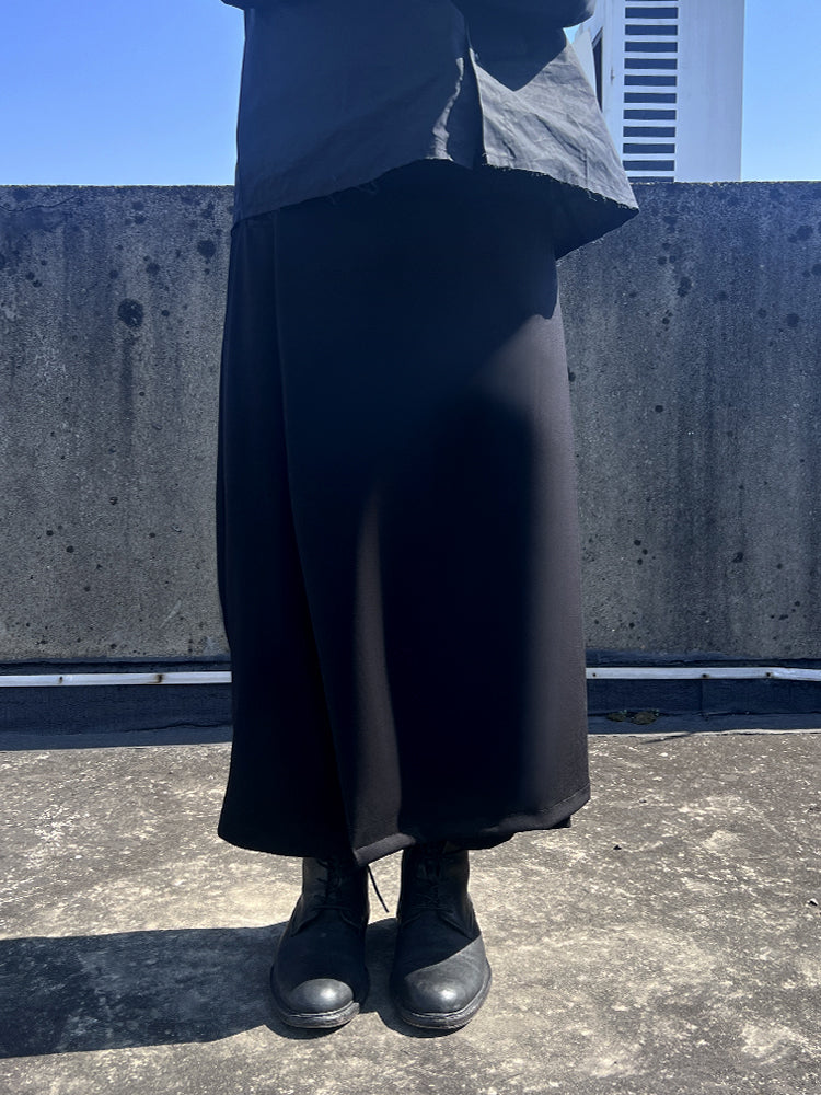 Dark Loose Pocket Hakama