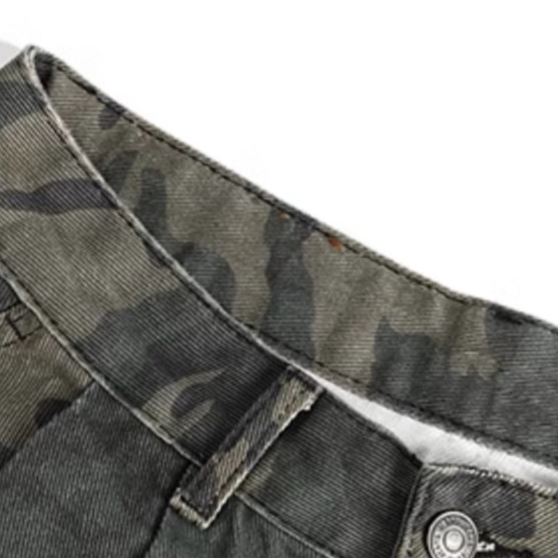 American Camouflage Multi-pocket Loose Cropped Shorts