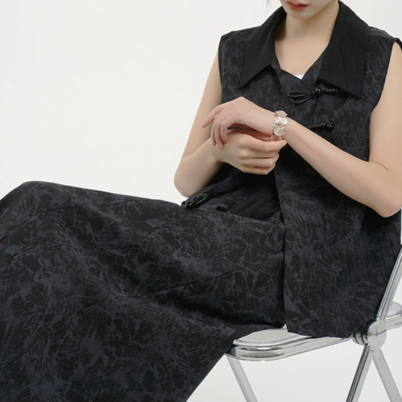 Concealed Button Lapel Vest