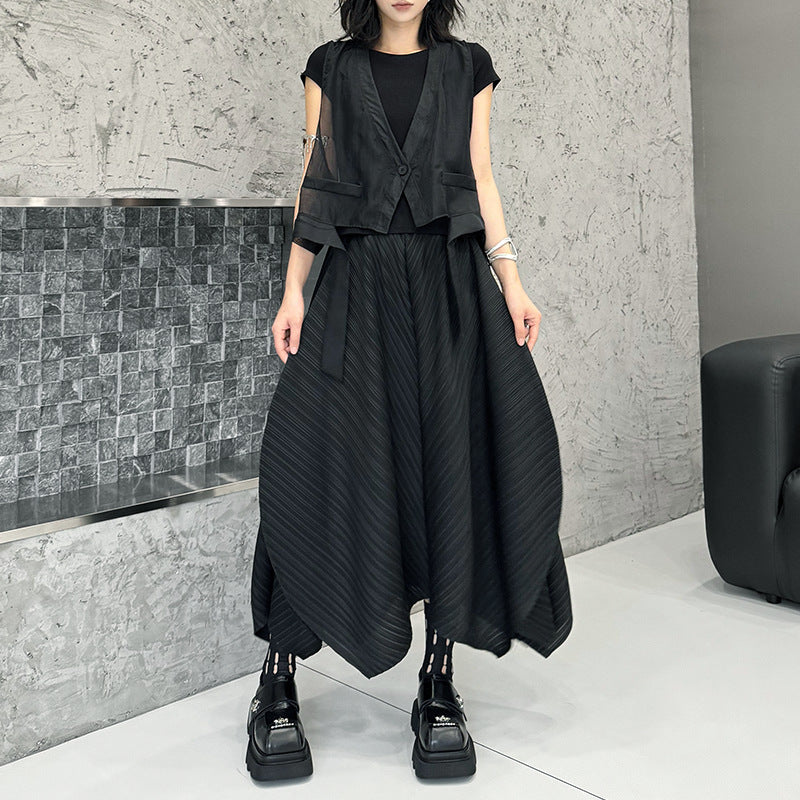 V-neck Gauze Vest Asymmetric Pleated Loose Curved Skirt